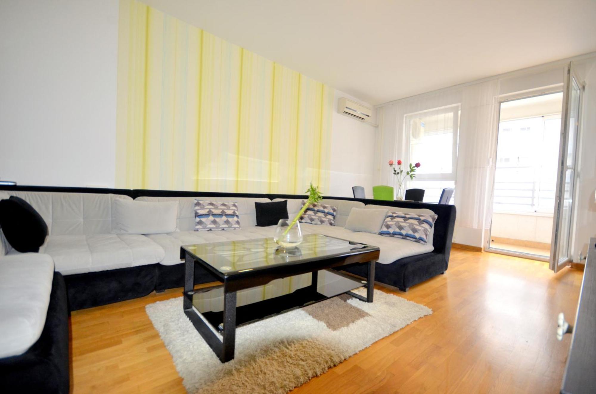 Clean&Cozy Apartments Novi Beograd Екстериор снимка