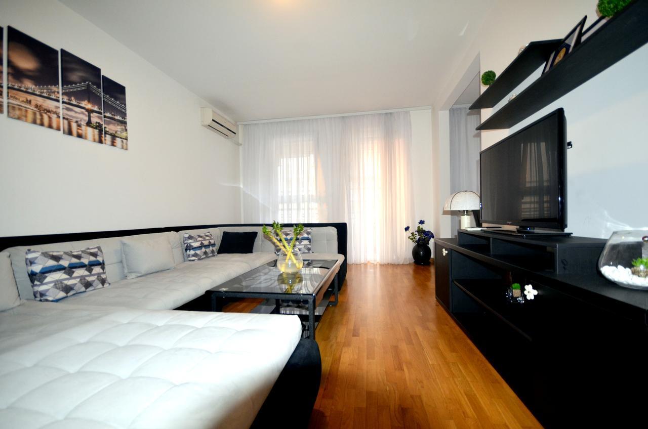 Clean&Cozy Apartments Novi Beograd Екстериор снимка