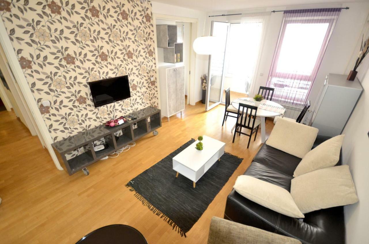 Clean&Cozy Apartments Novi Beograd Екстериор снимка
